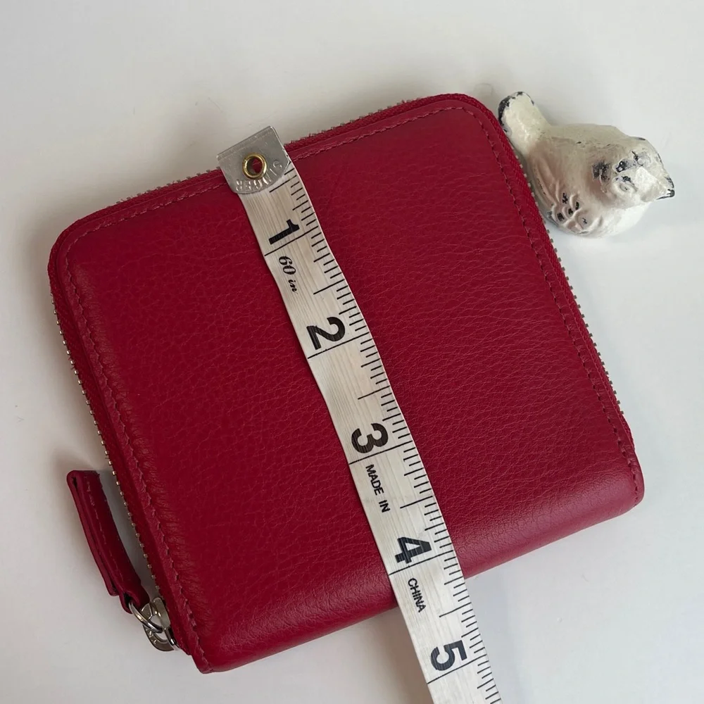 LEATHEROLOGY Small Zippered Wallet Apple Red New With Tag 🏷️